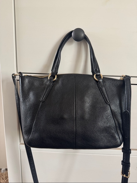 Coach Mini Kelsey Satchel 57563 in Black Pebbled Leather with Gold Hardware - Picture 3 of 13